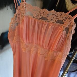Van Raalte Pink Lace Nightgown..M/L